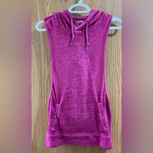 Steve Madden Hooded Ladder back tank SM